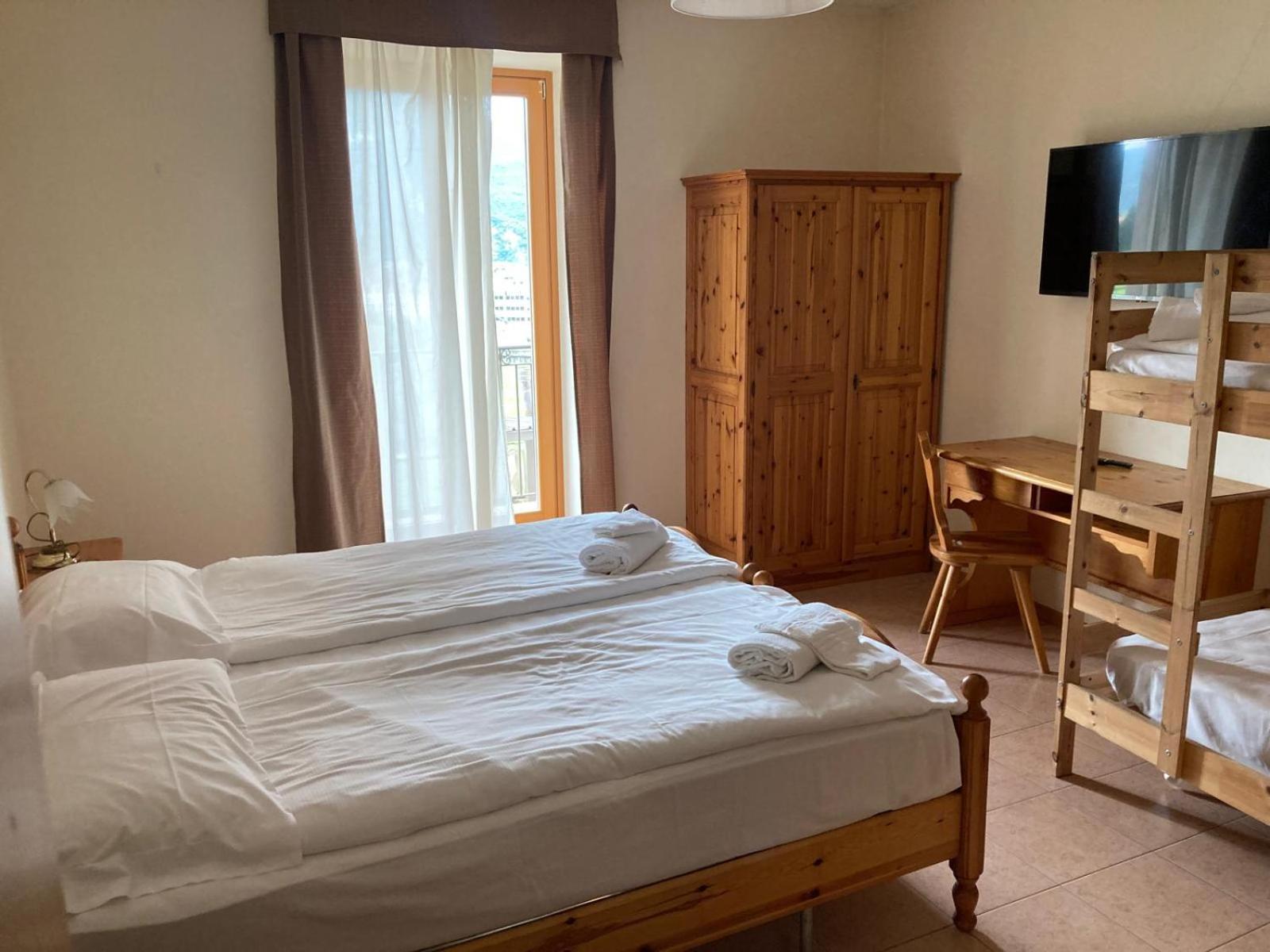 Agritur Eden Marone Villa Riva del Garda Exterior photo
