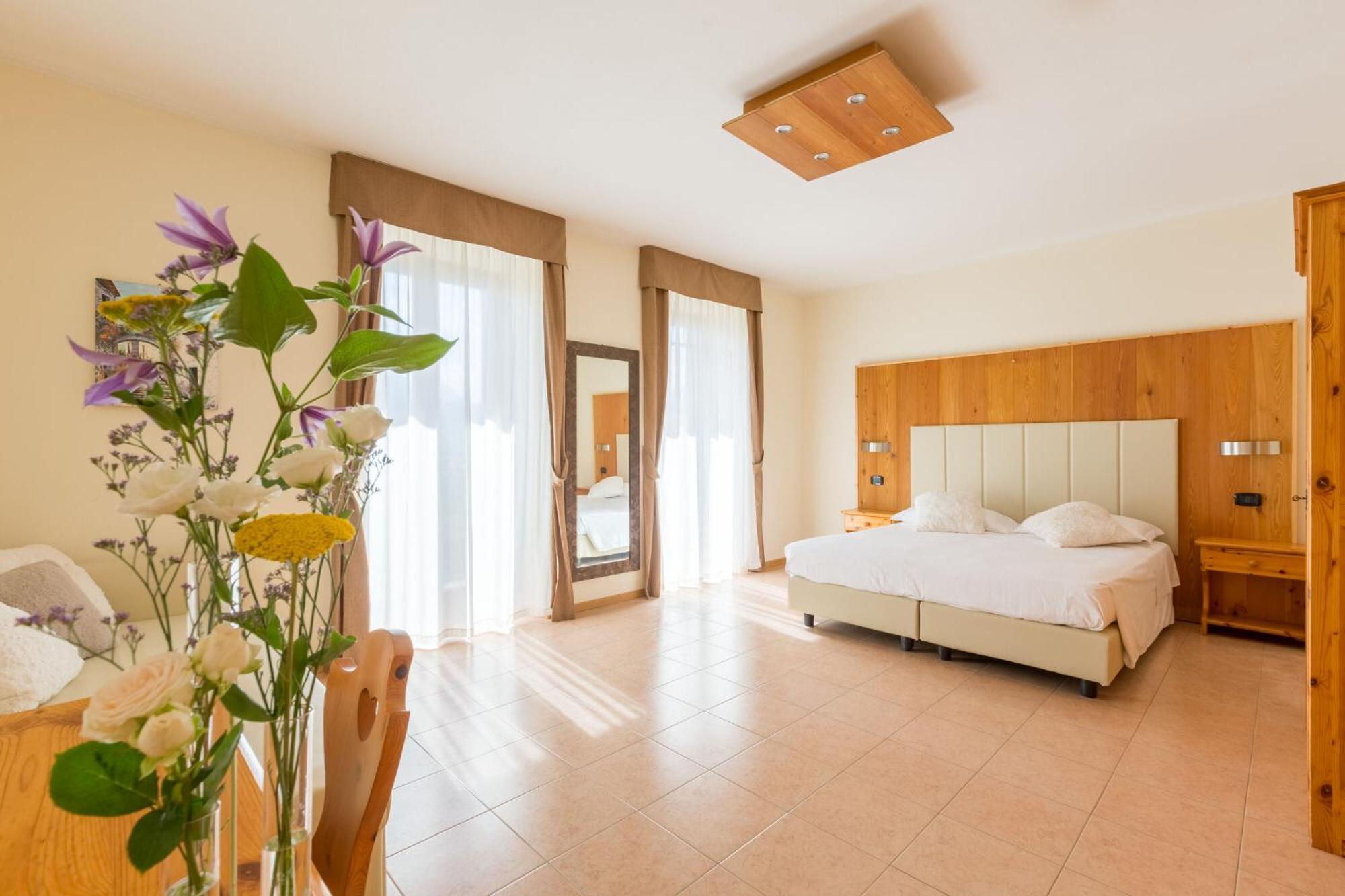 Agritur Eden Marone Villa Riva del Garda Exterior photo