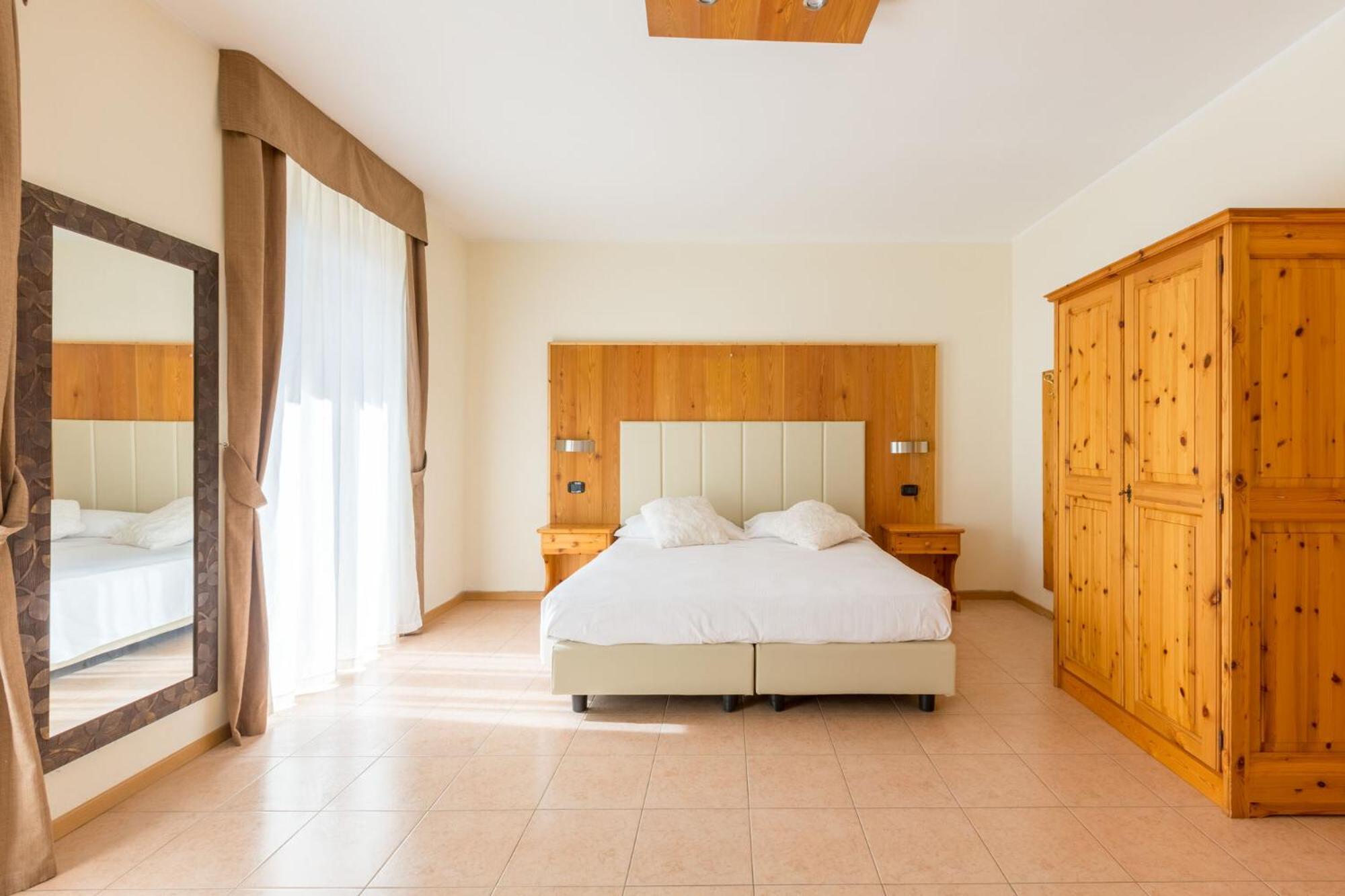 Agritur Eden Marone Villa Riva del Garda Exterior photo